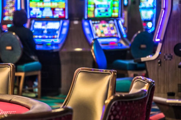 Live dealer multi-camera studio view